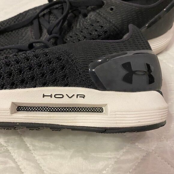 Under Armour HOVR Sonic Running Shoe‎ size 8 - Picture 2 of 10